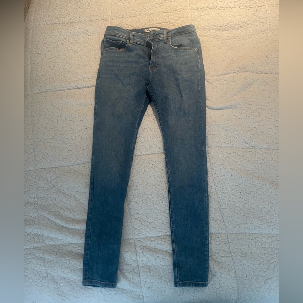 Zara’s men’s skinny fit jeans European 42 US 32